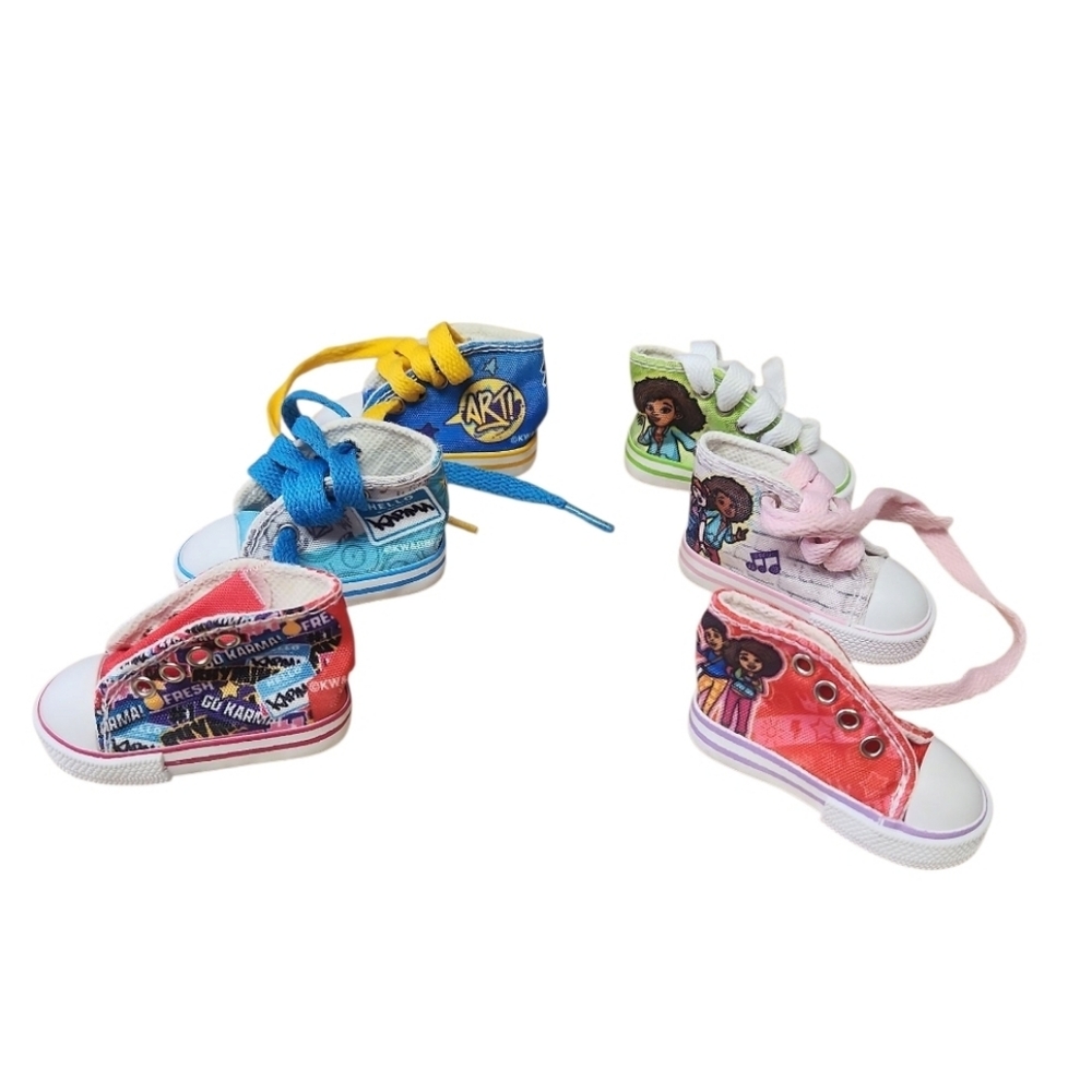 Karma's World Activity Ultimate Statement Stampers Sneakers 6 Count